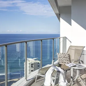 https://artique-surfers-paradise-4217.queenslandhotels.net